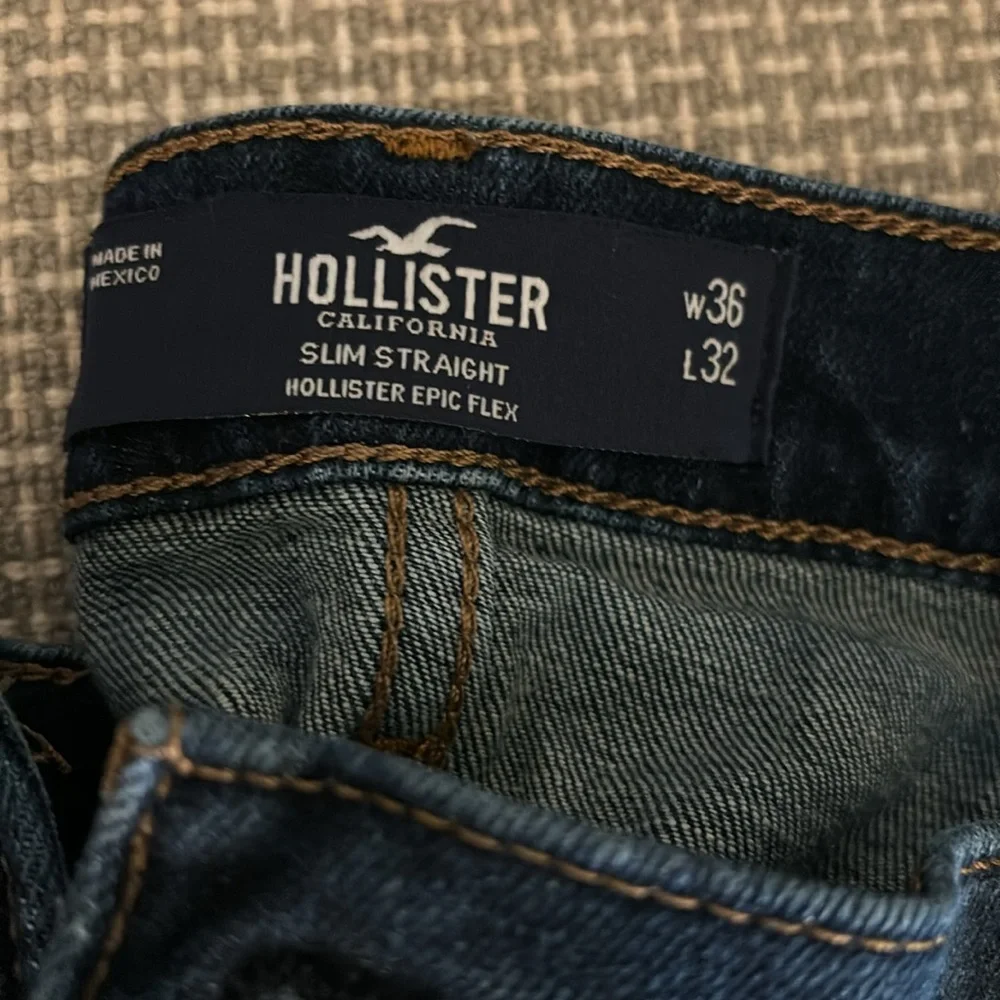 Hollister Jeans- 4 pairs of jeans bundle - Picture 2 of 3